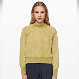 Lululemon ready to roll crew